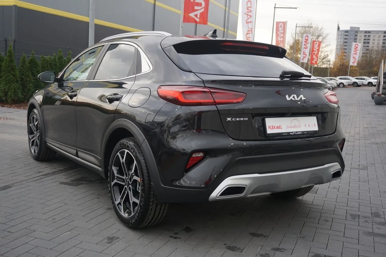 Kia XCeed 1.5 T-GDI AT 2-Zonen-Klima...  Image 2